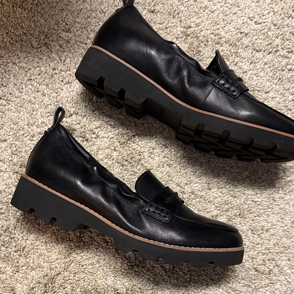 Vionic Cynthia Loafer
